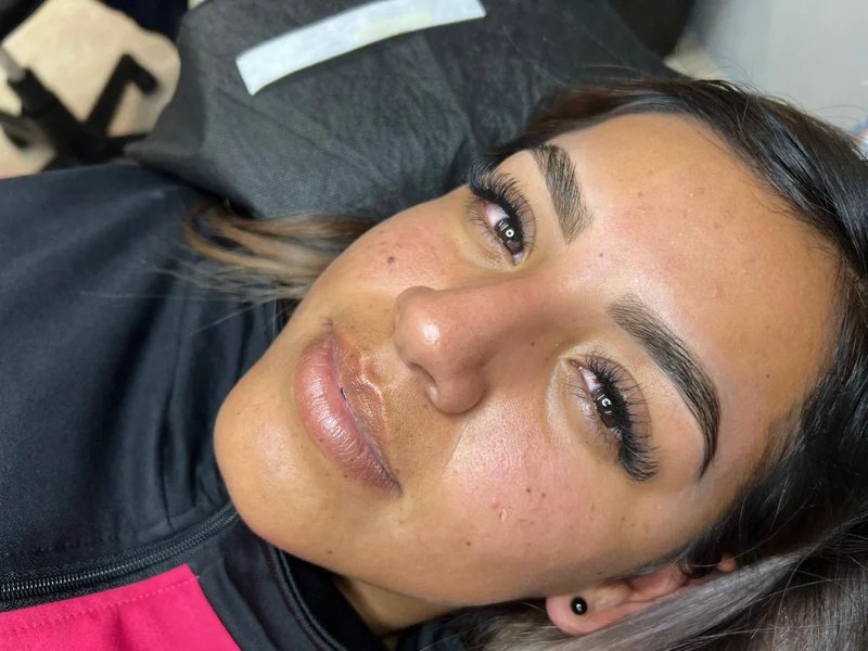 Henna brows