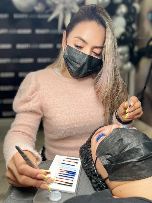 Trabajo profesional de belleza en Beauty Koh